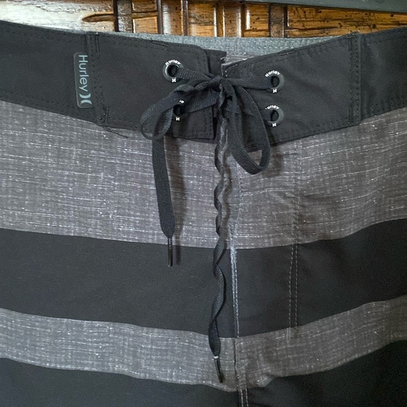 Hurley Phantom board shorts swimming trunks - Picture 5 of 9